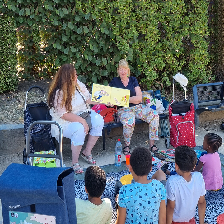Séance de lecture à Koekelberg