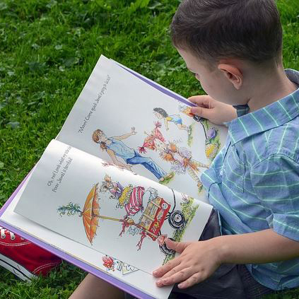 Lire dans les parcs au Packfarm